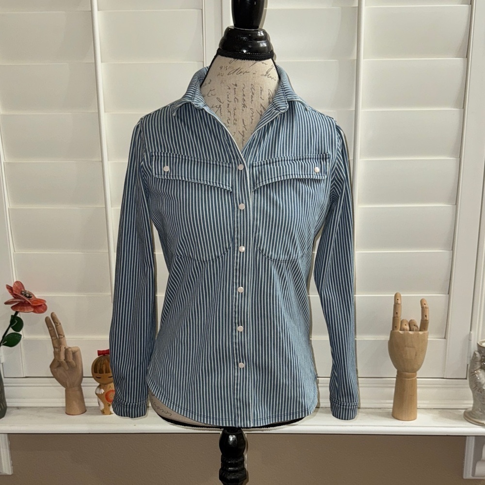 NIC+ZOE Striped Railroad Shirt